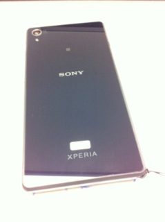 Xperia Z2(D6503)購入