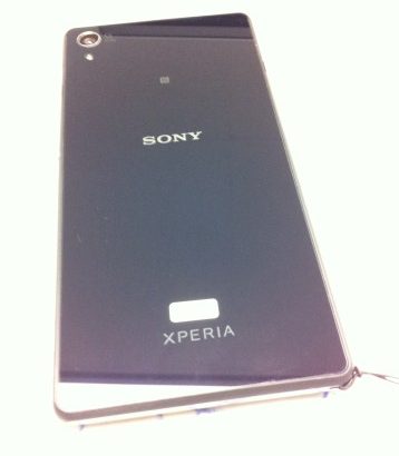 Xperia Z2(D6503)購入